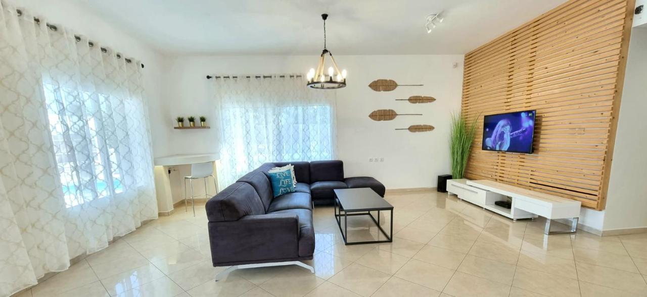 Villa Gal Ейлат Екстериор снимка